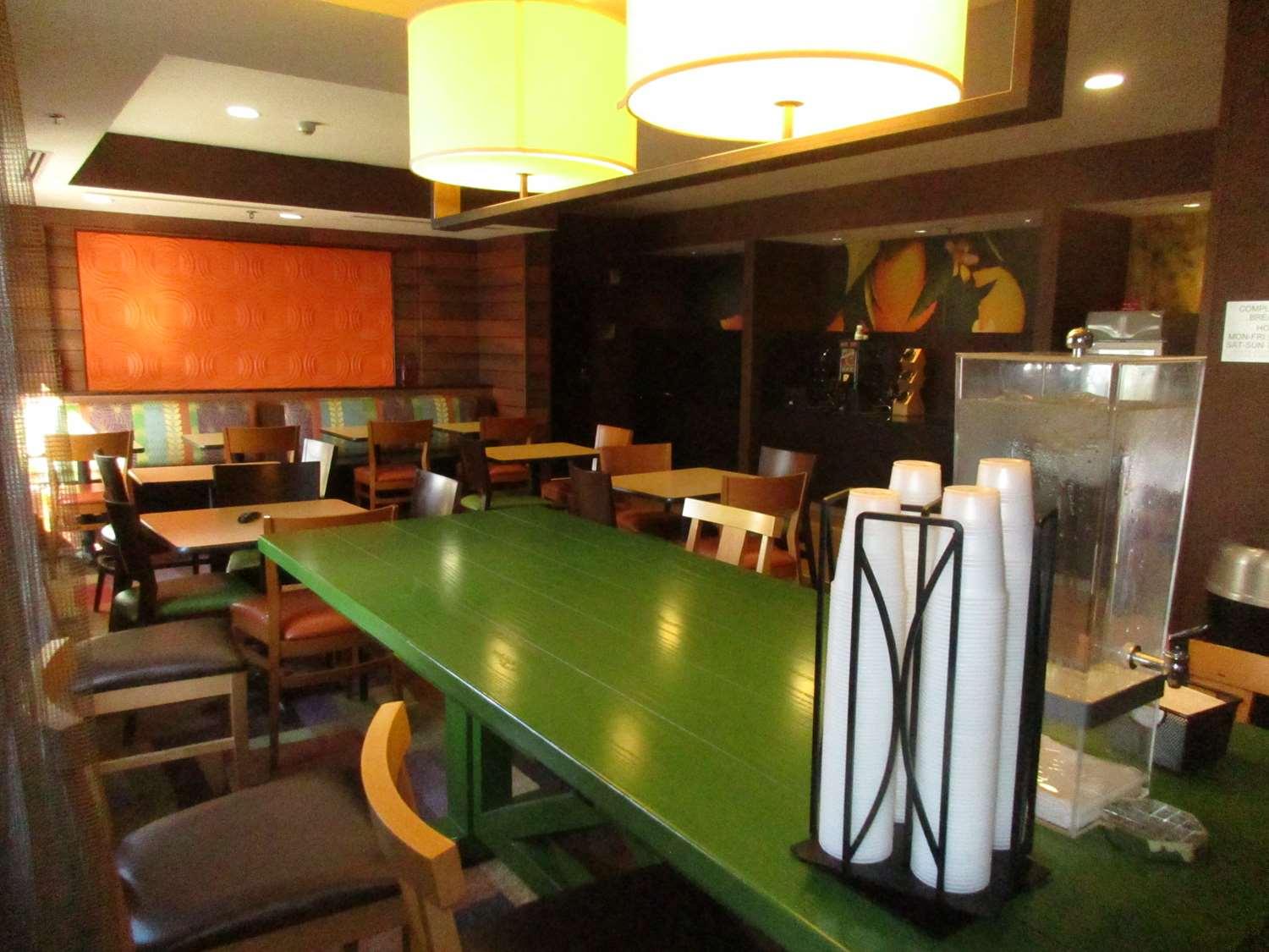 Country Inn & Suites By Radisson, Lsu - Medical Corridor Baton Rouge Eksteriør billede