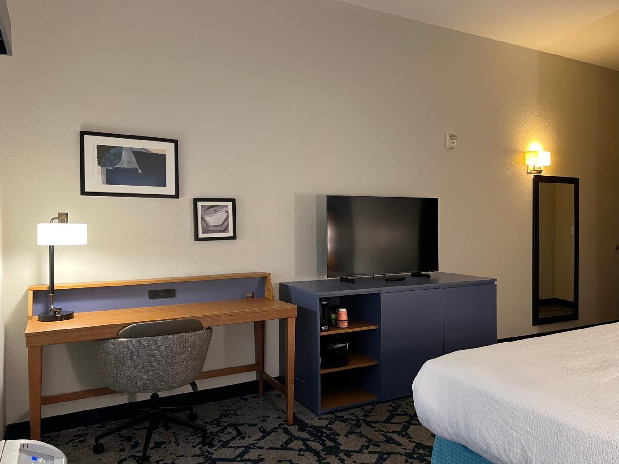 Country Inn & Suites By Radisson, Lsu - Medical Corridor Baton Rouge Eksteriør billede