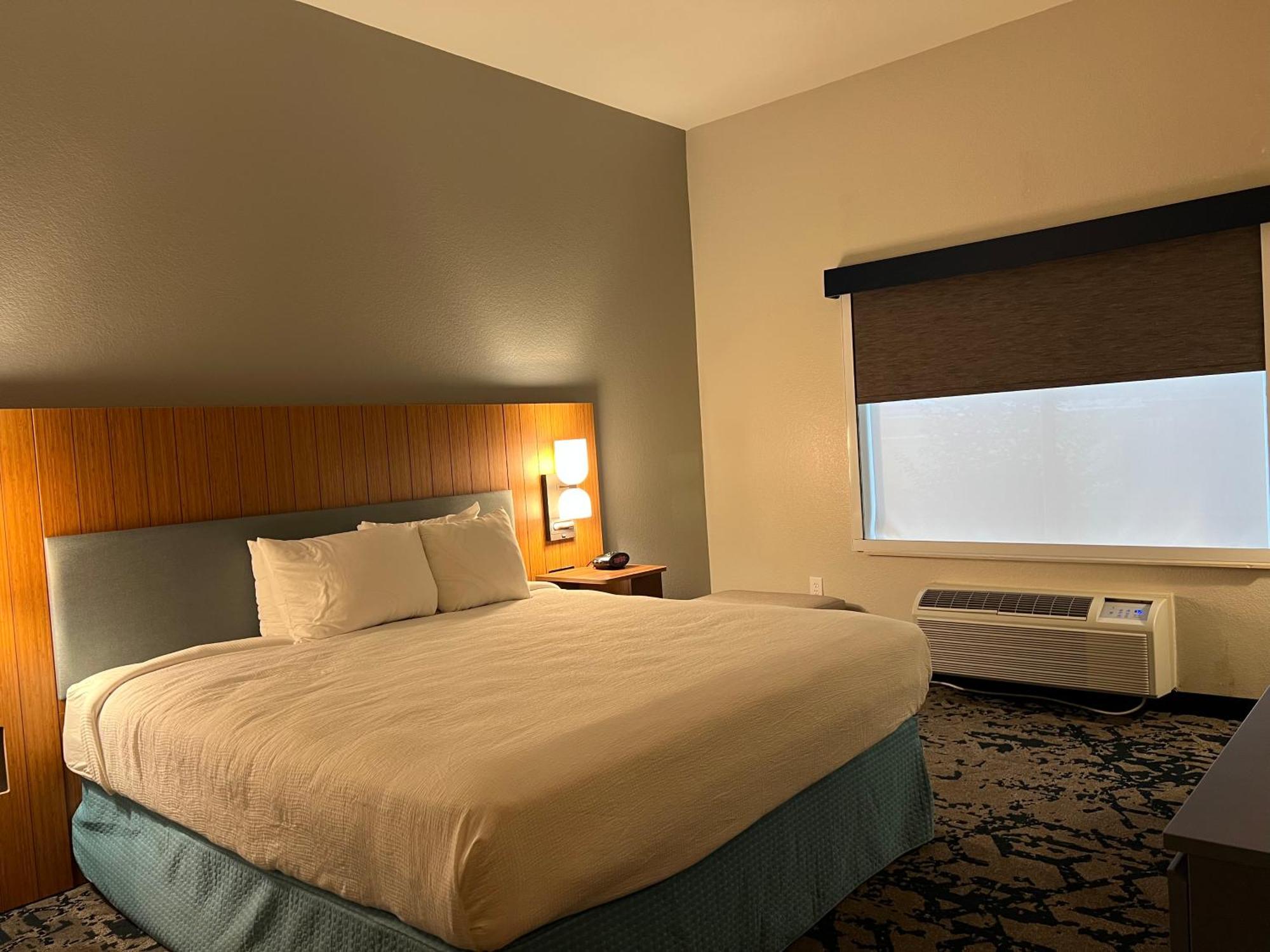 Country Inn & Suites By Radisson, Lsu - Medical Corridor Baton Rouge Eksteriør billede