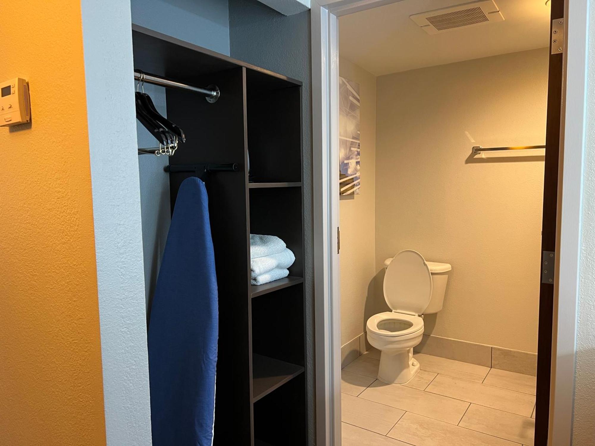 Country Inn & Suites By Radisson, Lsu - Medical Corridor Baton Rouge Eksteriør billede