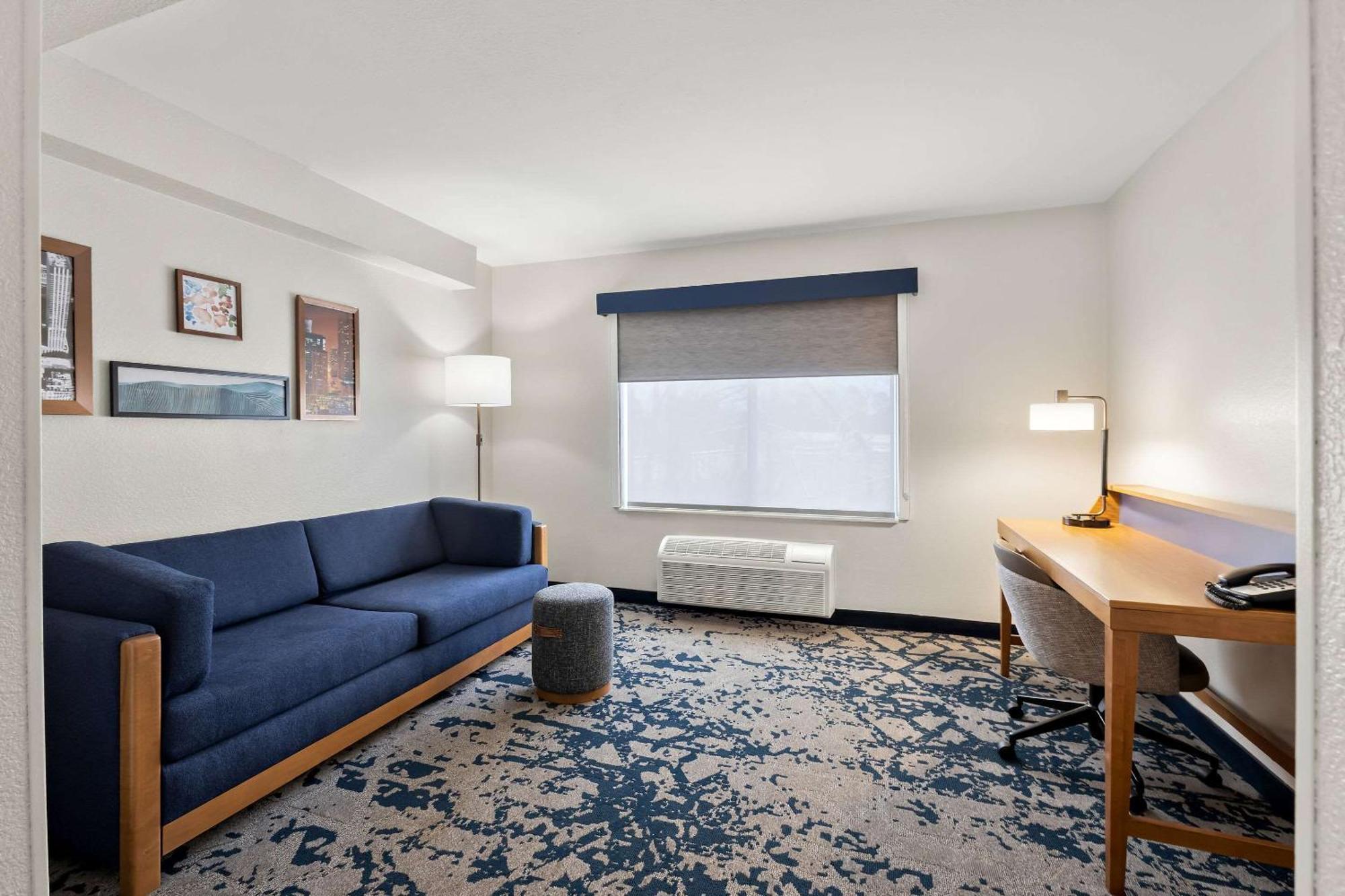 Country Inn & Suites By Radisson, Lsu - Medical Corridor Baton Rouge Eksteriør billede